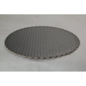 C-Flute Black Scalloped Cake Circles